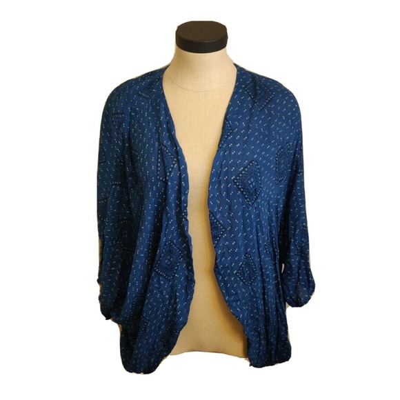 Lucky Brand Sweaters - Lucky Brand Womens Cardigan Slouchy Size Small Blue Half Sleeve White Pattern